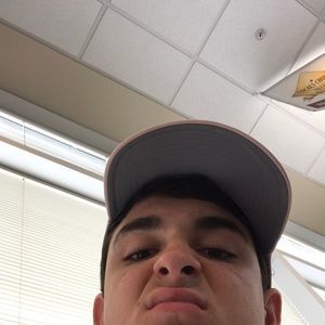 Meet your Posher, Cody